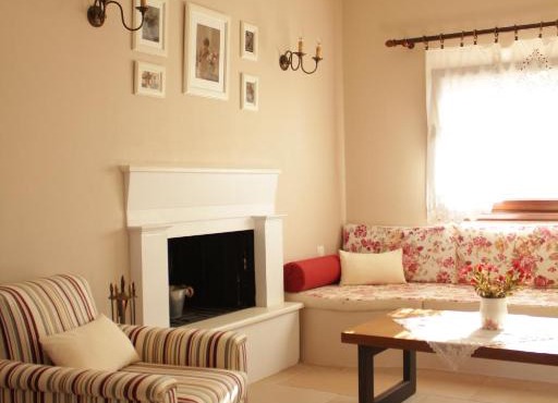 *Villa Pap-Live the Greek hospitality in a village* in Néa Sampsoús