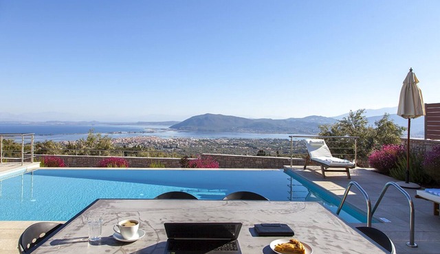 Villa Pasithea Alivia Lefkas in LEFKADA