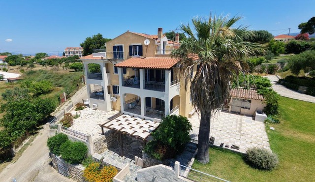 Villa Theodora in Lakithra