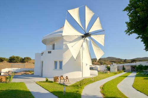 villa windmill in Zefiría