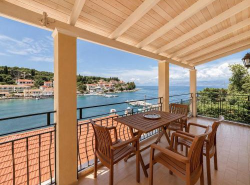 Virginia's Penthouse in Kassiopi
