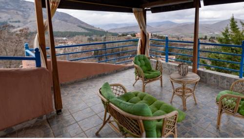 Xristina's sofita in Kozani
