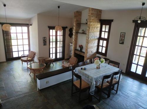 Zen Kourouta Villa in Amalias