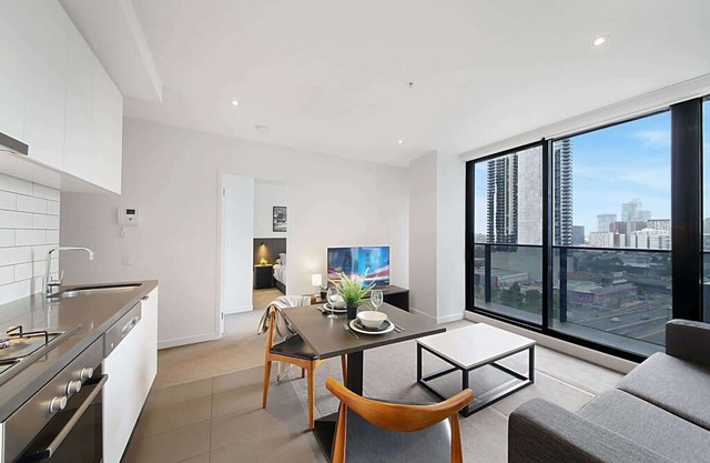 1207/250 CITY RD * in Southbank