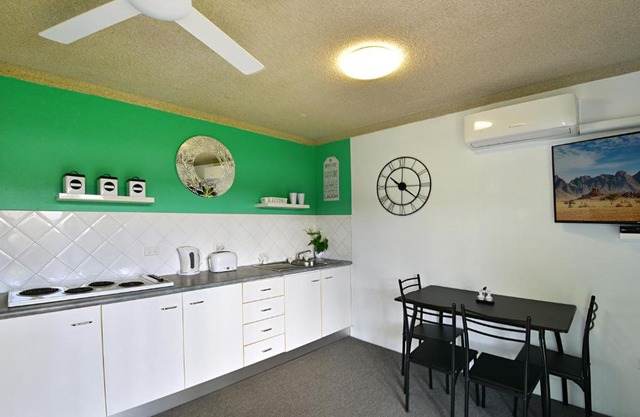 Allamanda Apartment 33