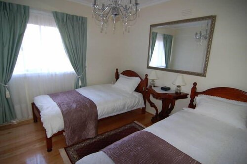 Blackburn Holiday Apartment 5