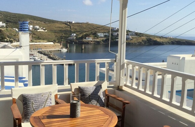 Blue View Apt Kythnos 2 in Loutra