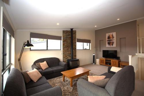 Boronia 6 30 Nettin Circuit