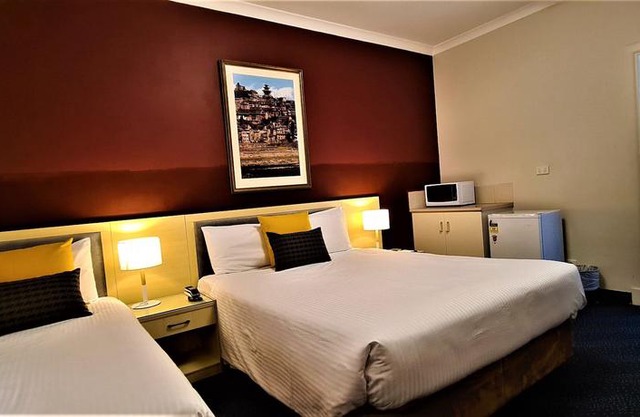 Brunswick Tower Hotel