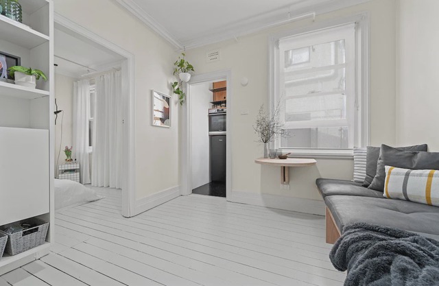 Chic 1BR Modern Art Deco Apartment in Potts Point
