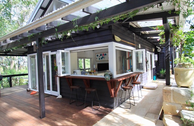 Classic Open Plan Avalon House