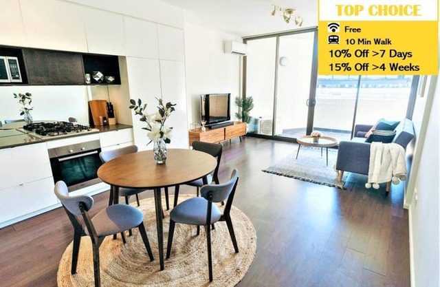 Convenient & Cozy 1BR next to Mall. 10 min to CBD