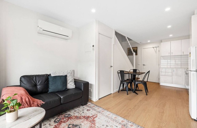 Domi Rentals - The Carlisle Apartments