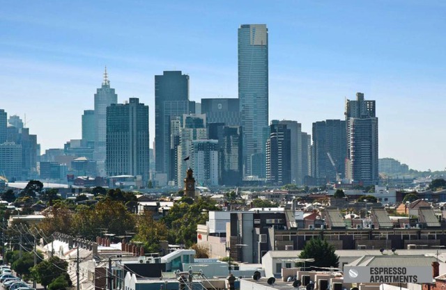 Espresso Apartments - Port Melbourne Bay Views