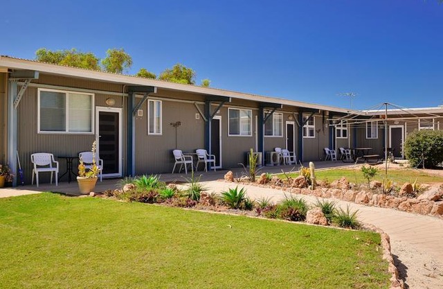 Getaway Villas Unit 38-3 - 1 Bedroom Self-Contained Accommodation