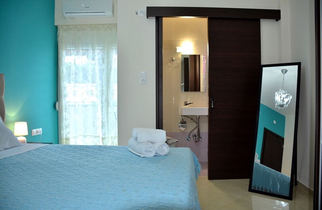Great sea view Suite-Green in Rethymno