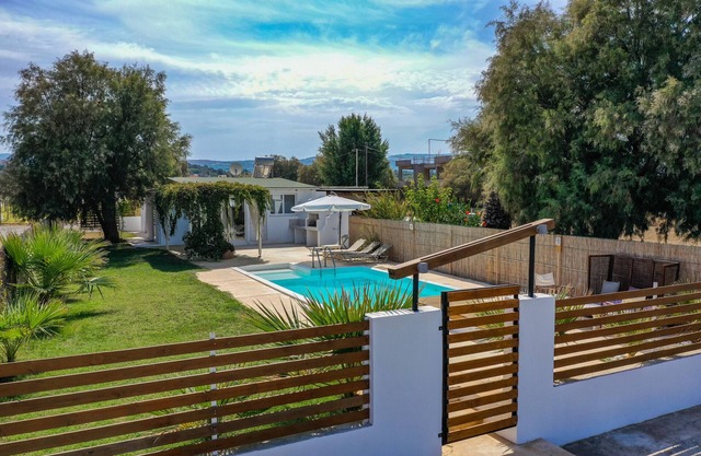 Hara Beach Villa 