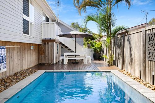 Hume Street 22 Golden Beach