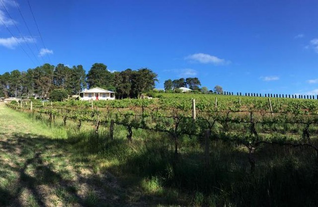 Karawatha Cottages