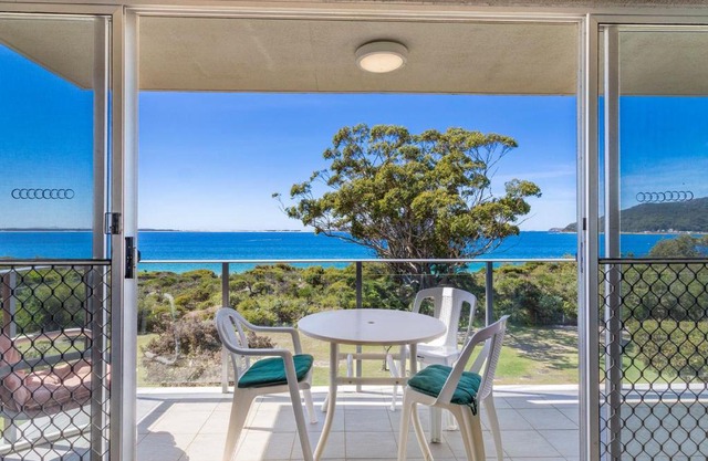 Luskin Lodge Unit 10 29 Weatherly Close