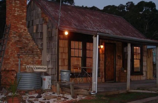 Mancuso Country Cottage Retreat 