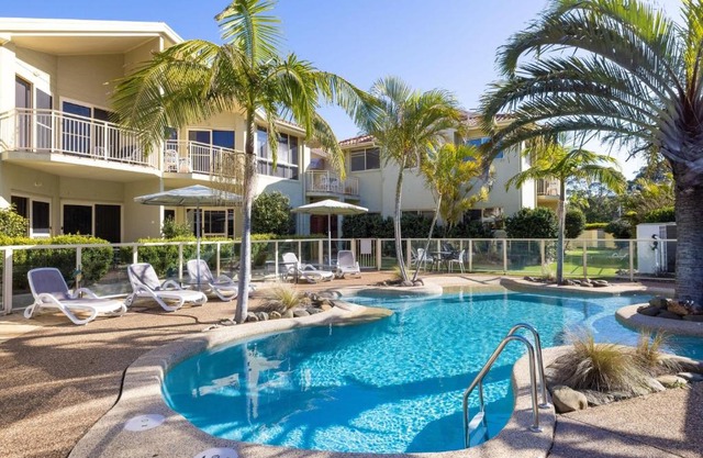 Martys Little Beach No 1 Two Story Apartment