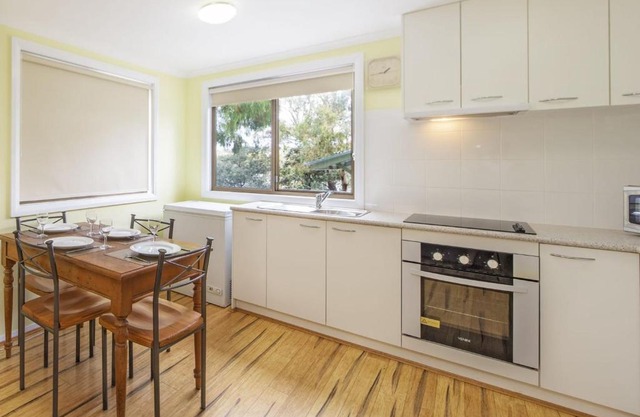 Maxs Place 2 - 2 Bedroom unit