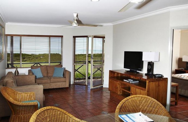Moonlight Bay Suites