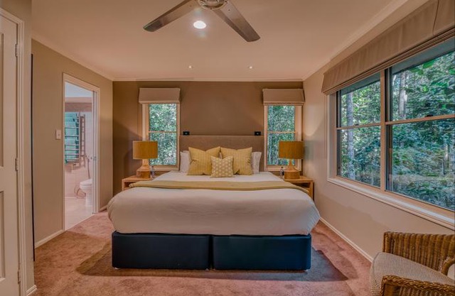 Narrows Escape Rainforest Retreat