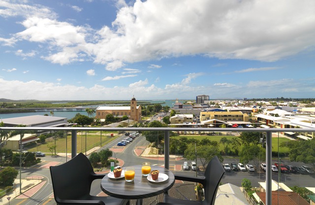 Oaks Mackay Rivermarque Hotel