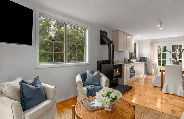 Cottage Alpine Southern Highlands Sundays 