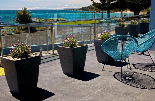 Penguin Beachfront 