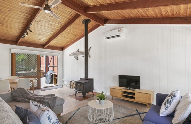 SANCTUARY ON SUNSET (SUNSET STRIP)