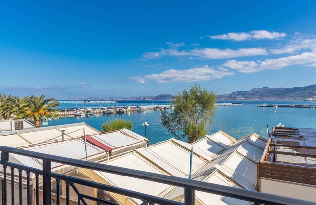 Sitia Port 