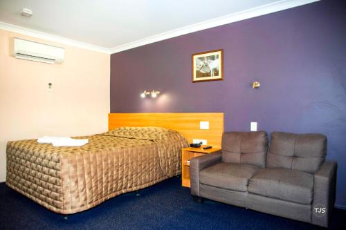 Motel 