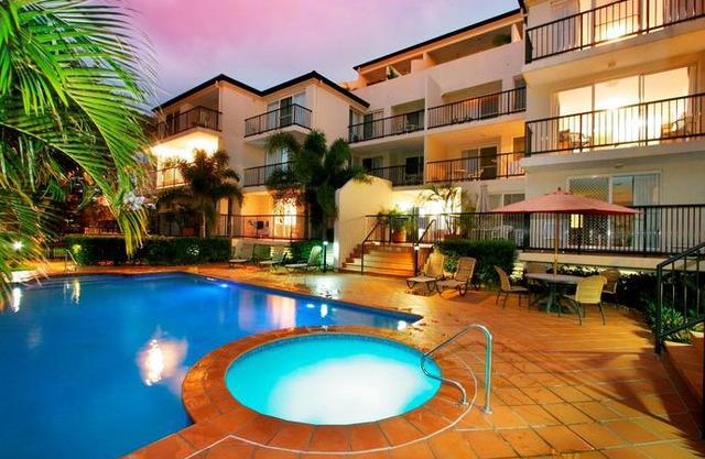 Sunset Island Resort
