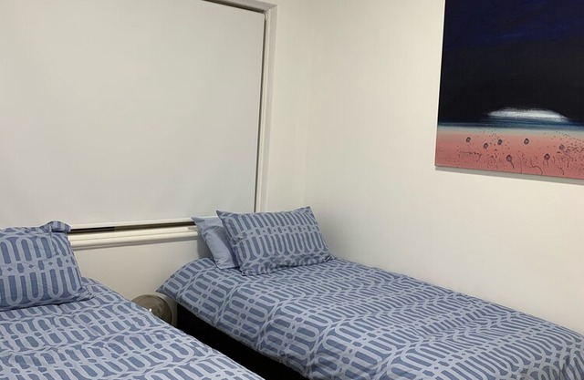 Tennyson Beachfront Unit 4