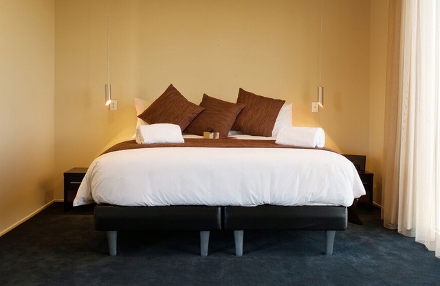 The Frames 'Collage' Luxury Retreat