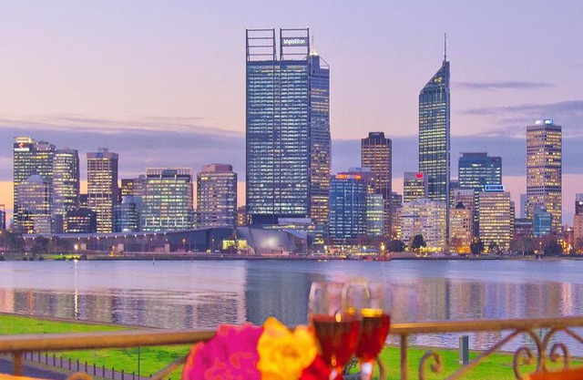 The Peninsula Riverside 
