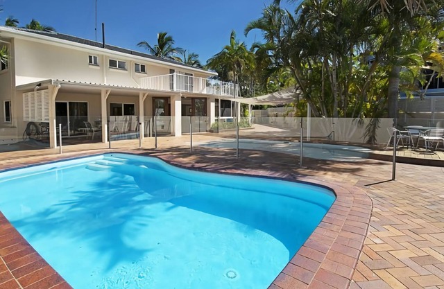 Water Front Noosa Escape - 15 Mossman Court