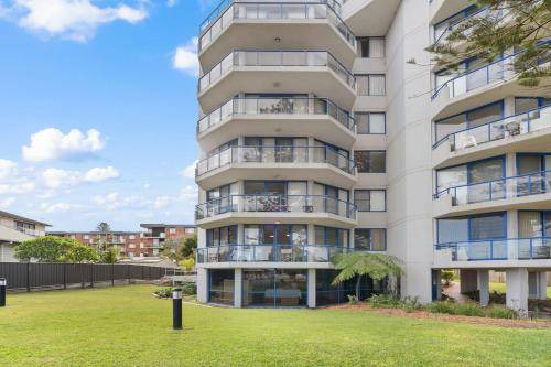 Tuncurry Apartment | 100 m² Apartment ∙ 2 bedrooms ∙ 4 guests
