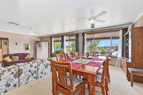 Cessnock Apartment | 100 m² Apartment ∙ 3 bedrooms ∙ 8 guests