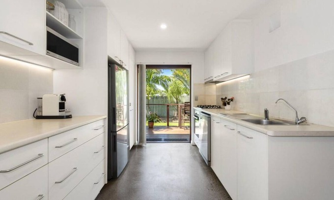 Suffolk Park House | 100 m² Bungalow ∙ 2 bedrooms ∙ 4 guests