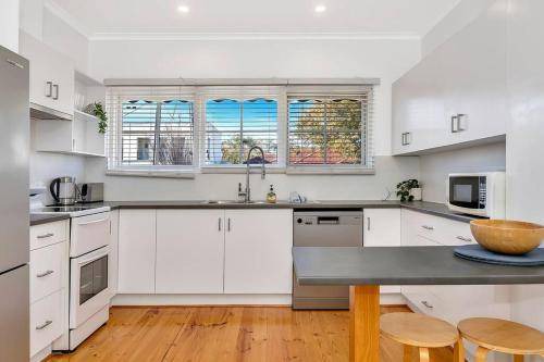 West Beach House | 100 m² House ∙ 2 bedrooms ∙ 4 guests