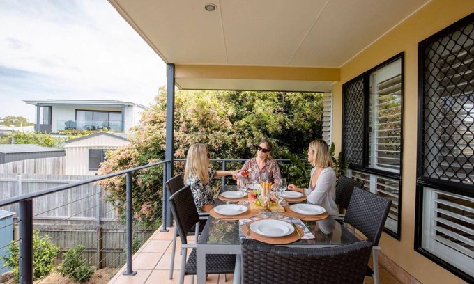 Shelly Beach House | 100 m² House ∙ 3 bedrooms ∙ 6 guests
