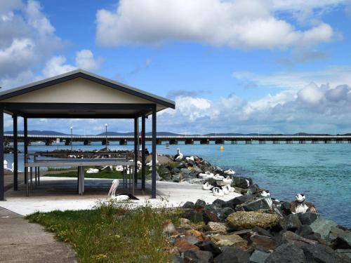 Tuncurry House | 100 m² House ∙ 3 bedrooms ∙ 7 guests