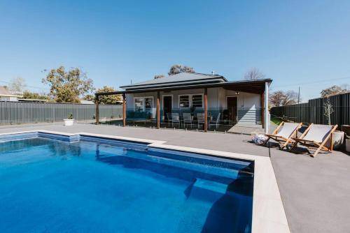 Central Mudgee House | 1000 m² House ∙ 4 bedrooms ∙ 8 guests