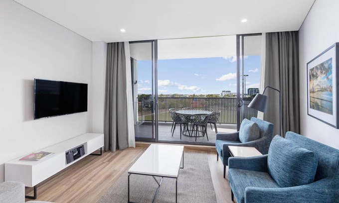 Mascot Apartment | 116 m² Serviced apartment ∙ 6 guests
