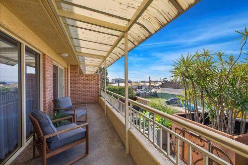 The Entrance Apartment | 122 m² Apartment ∙ 2 bedrooms ∙ 4 guests