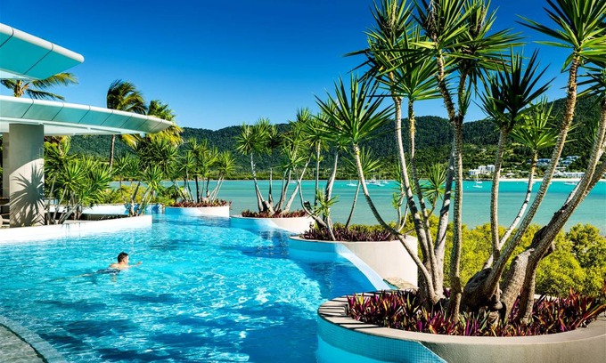 Mandalay House | 1230 m² House ∙ 4 bedrooms ∙ 8 guests